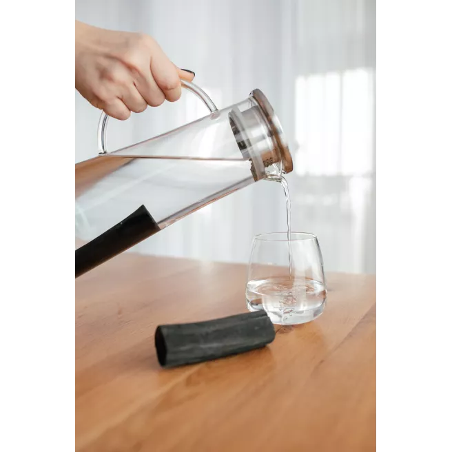 Aqua Clean Concept’s dual action microfiber cloth for windows