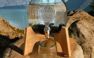 ÔPURE de Woody Belgium : L’Excellence du Verre Recyclé au Service de l’Environnement